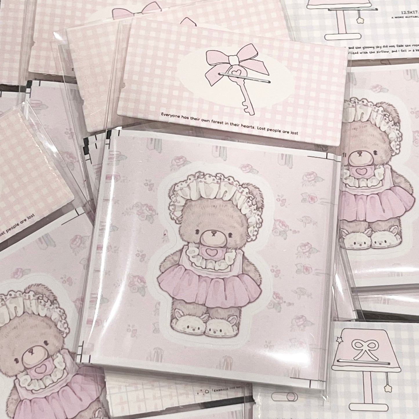 {girls dream} baby pink bear diecut 10pc