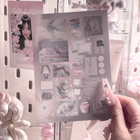 {c-艺术家} 77.com : soft pillows