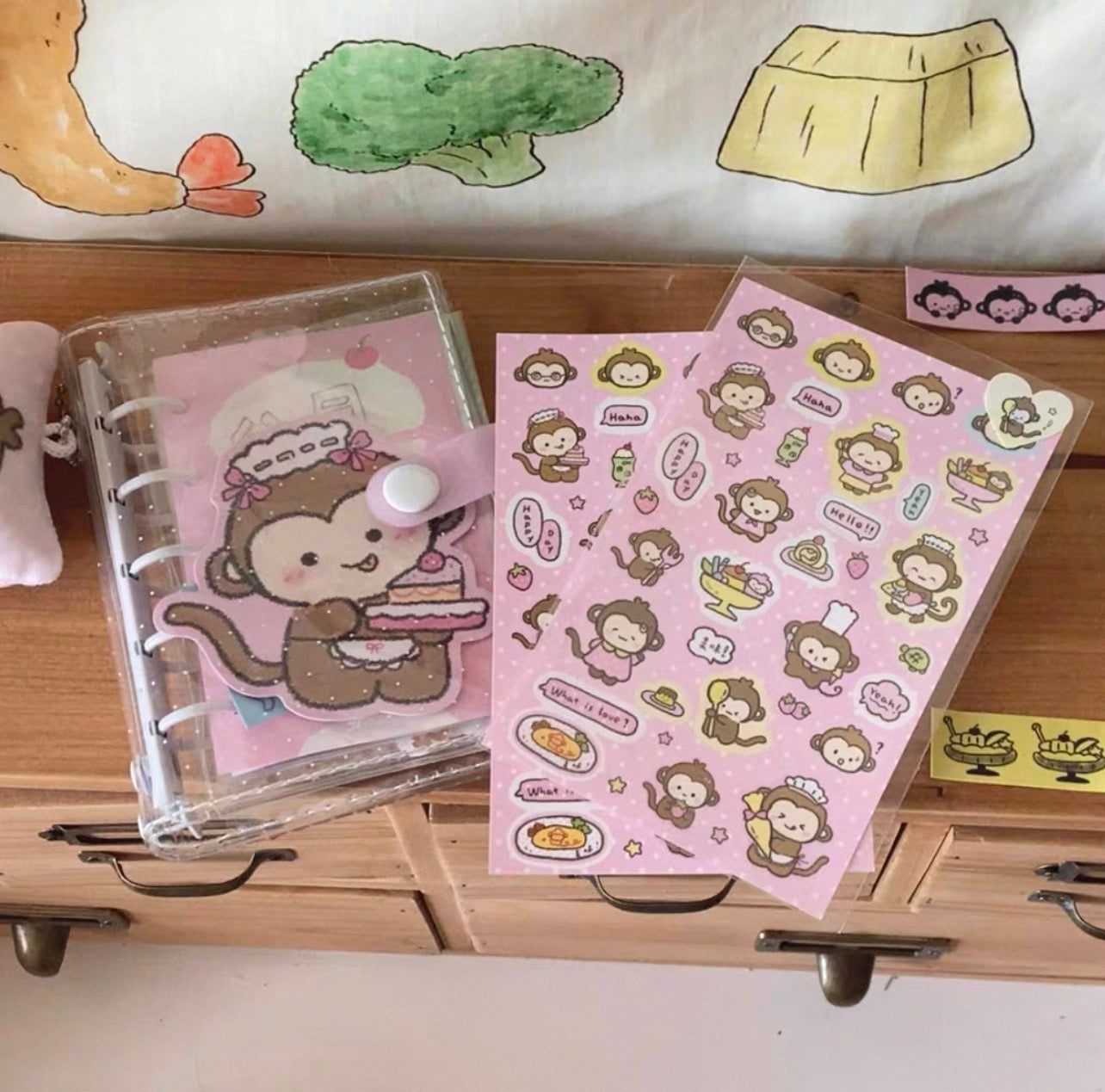 {heart bunny} little monkeys