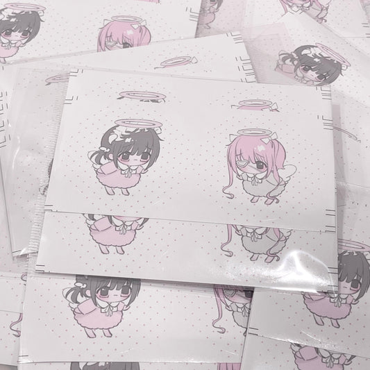 {curl cat} baby angels round die cut sticker