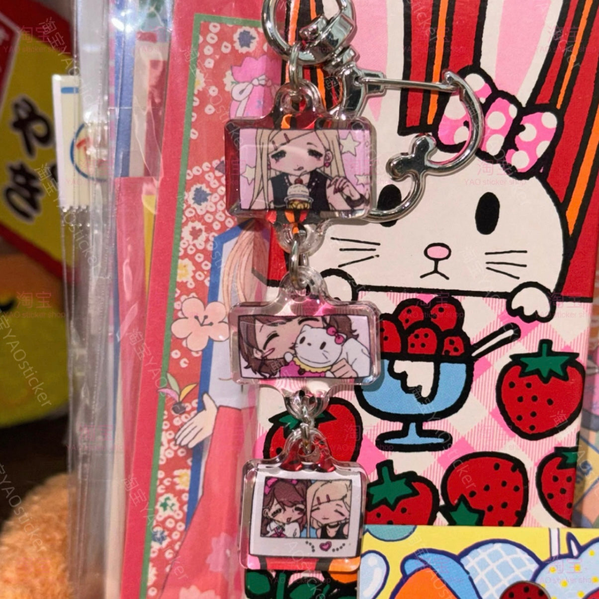 {YAO} retro spicy girl acrylic keychain