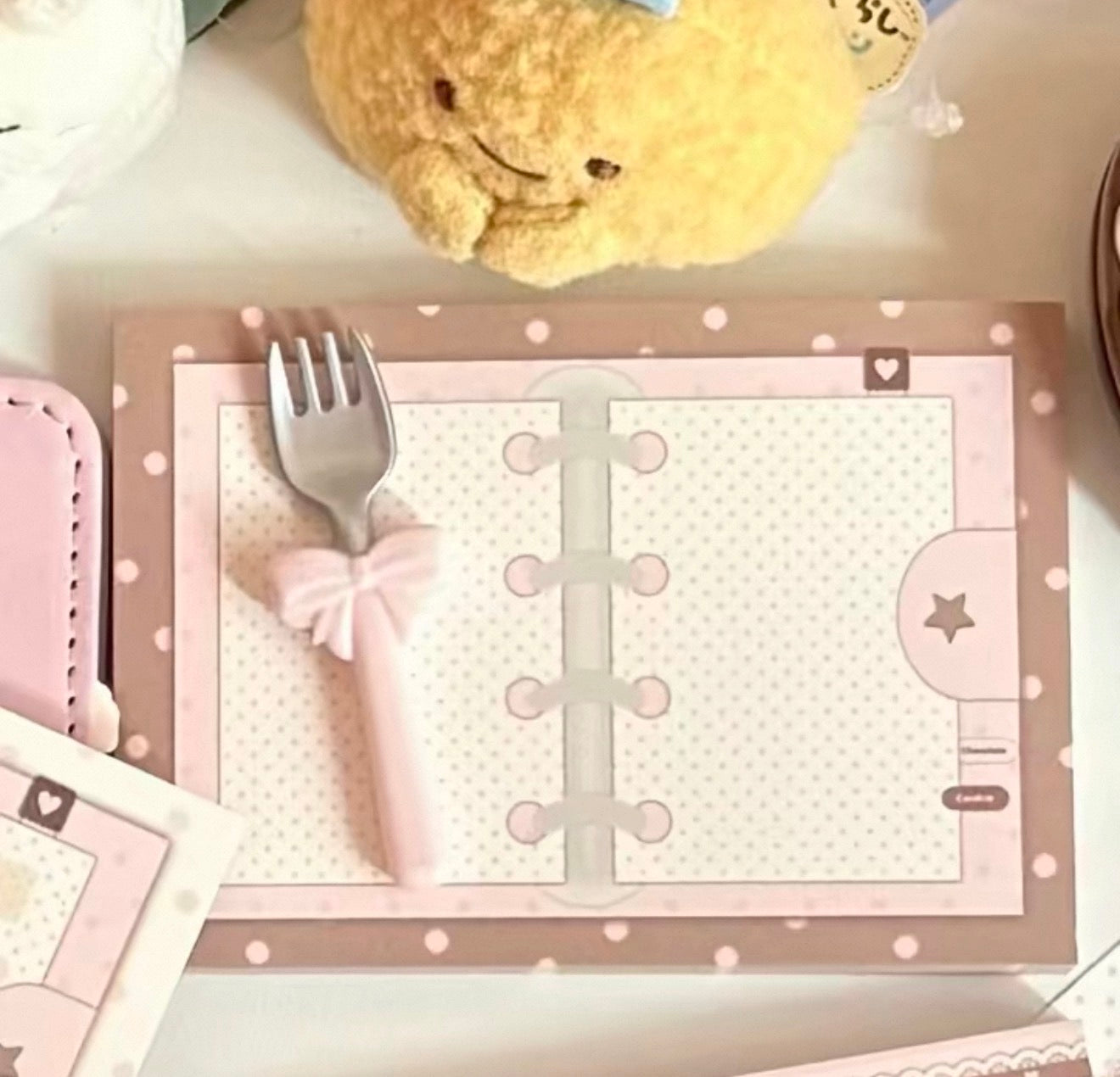 {eating cookies} pink and brown note