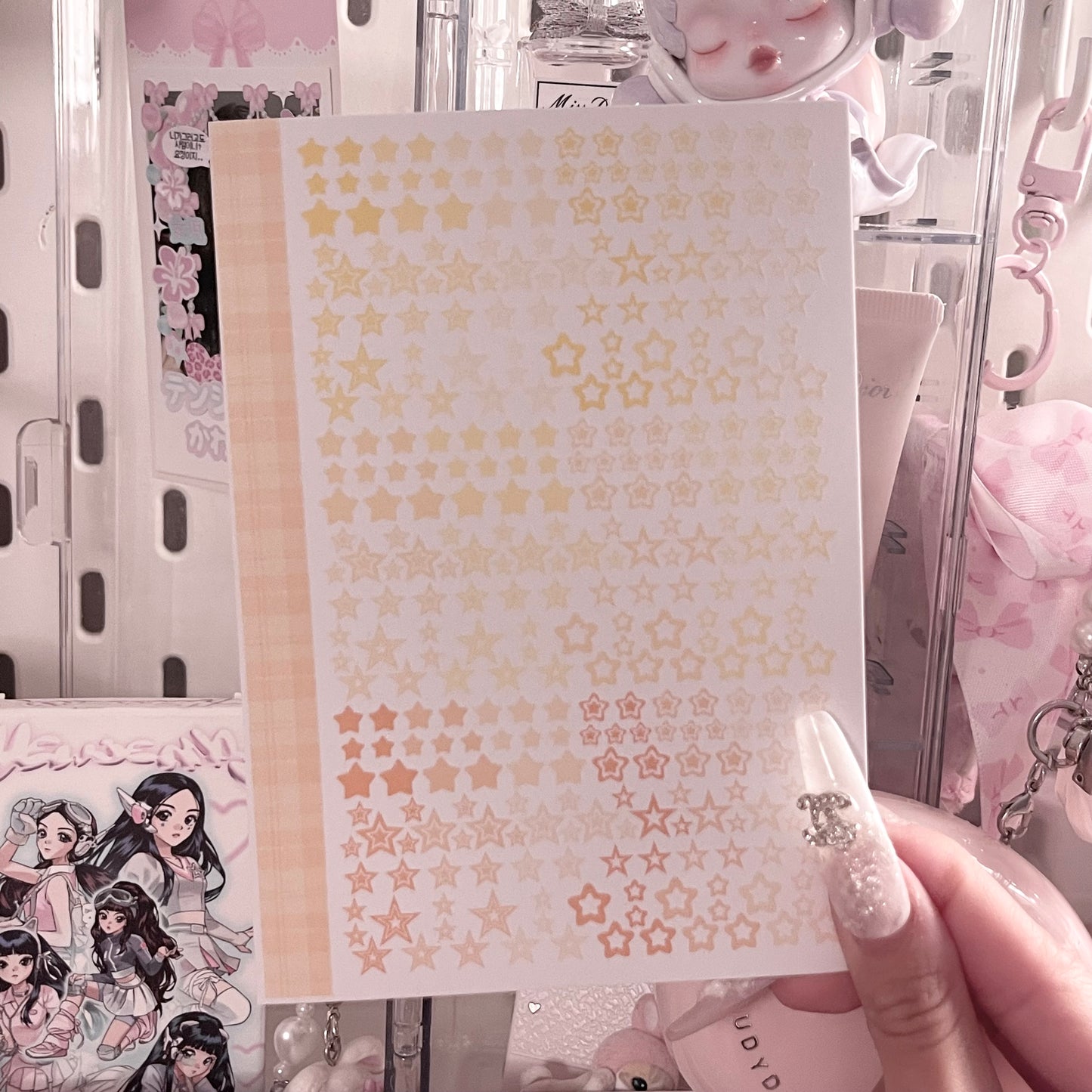 {c-艺术家} color parts : yellow stars