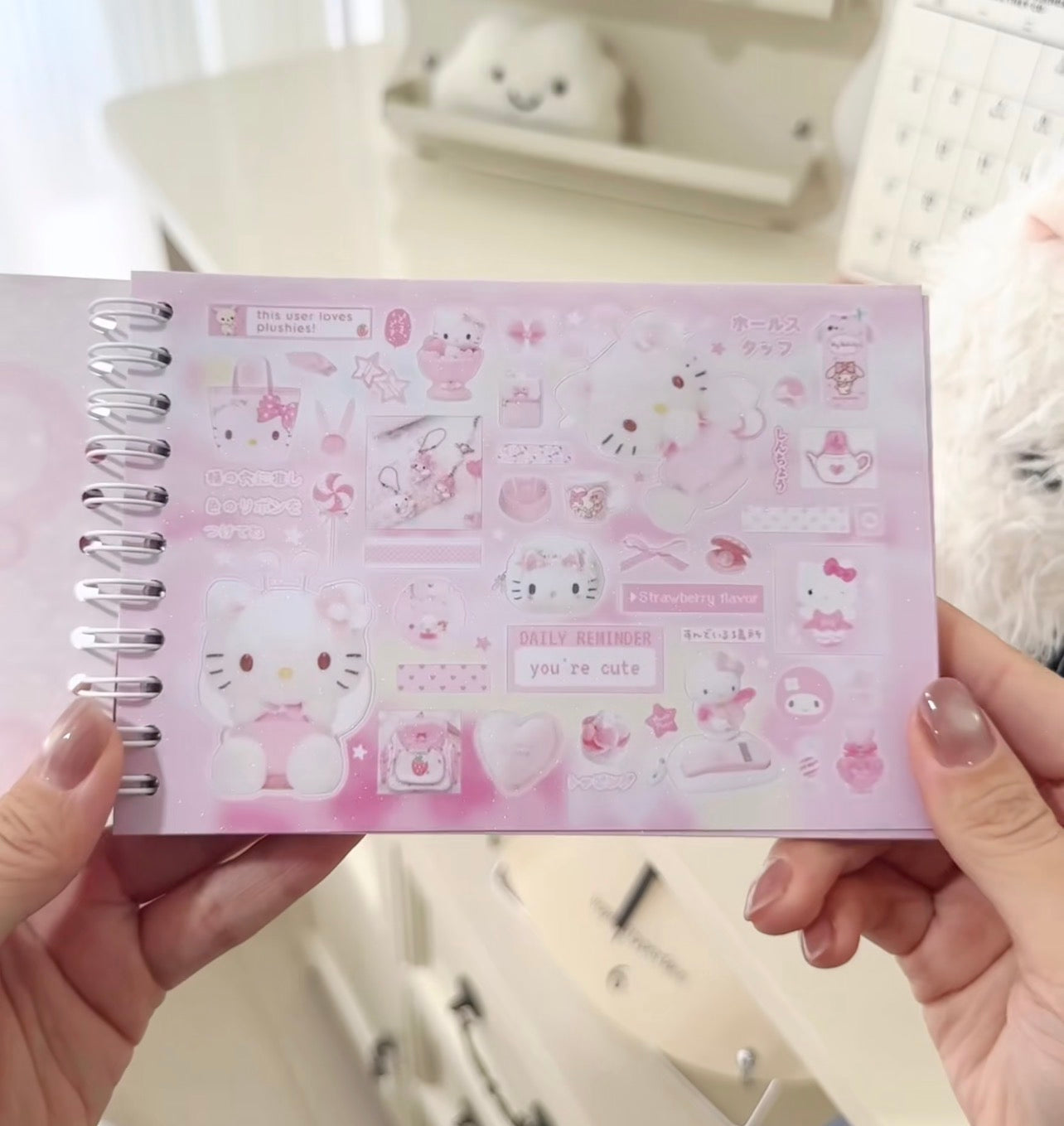 {c-贴纸书} 30p strawberry toast sanrio sticker book