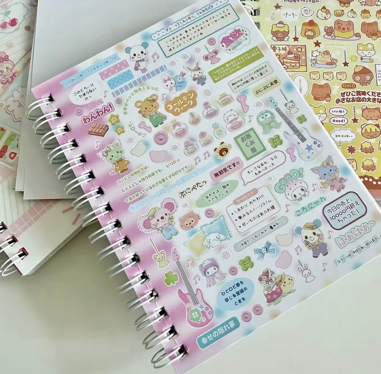 {c-贴纸书} 32p cutie paradise sticker book