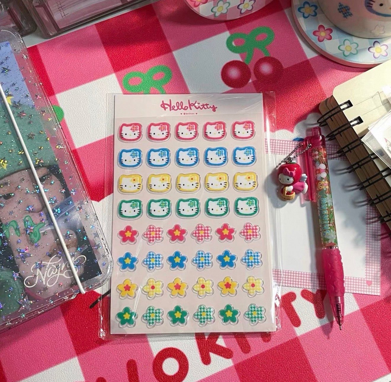{fei dao} vintage hello kitty epoxy heads
