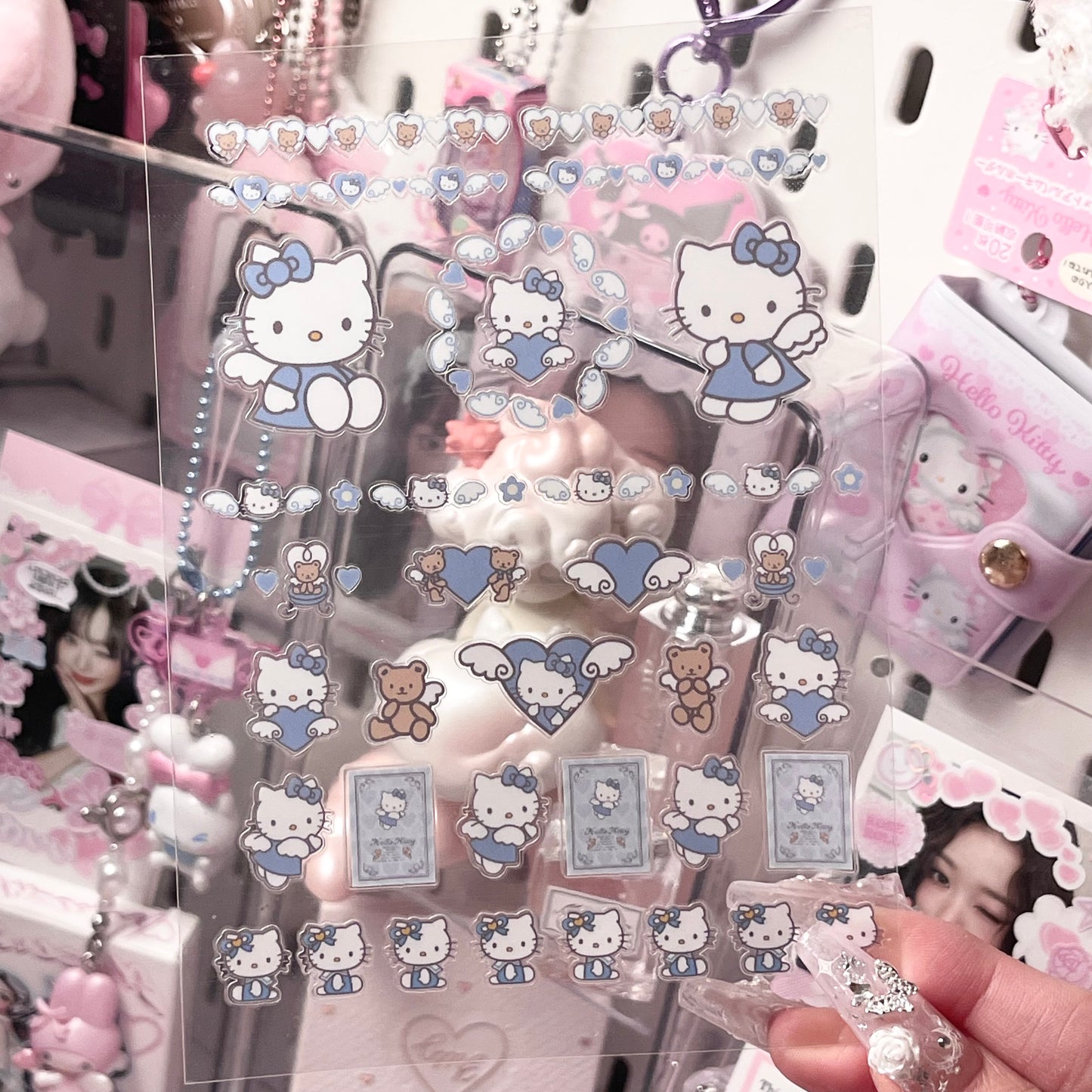 {c-艺术家} blue dreaming hello kitty angel