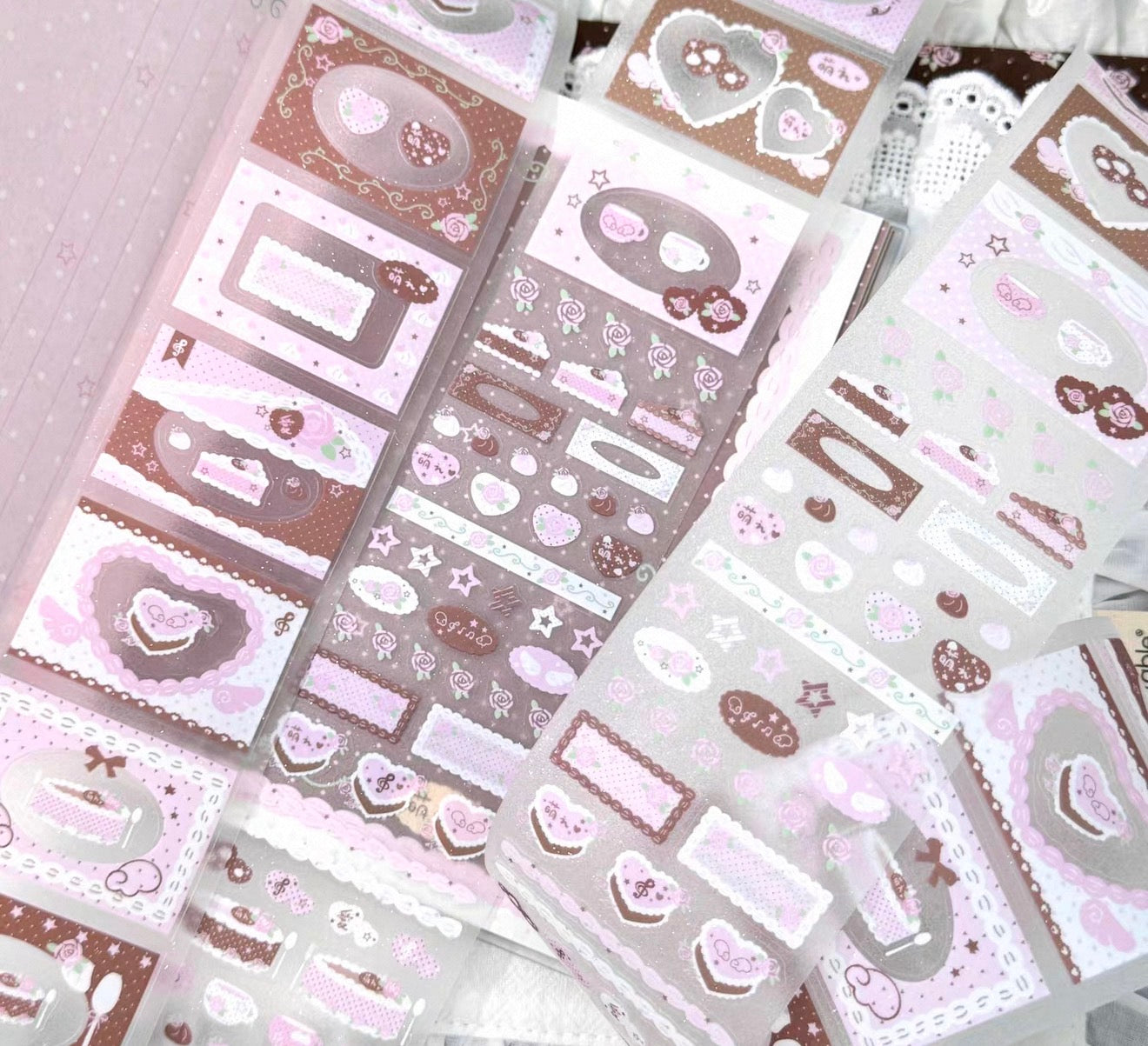 {pakupaku} rose cream kiss cut tape