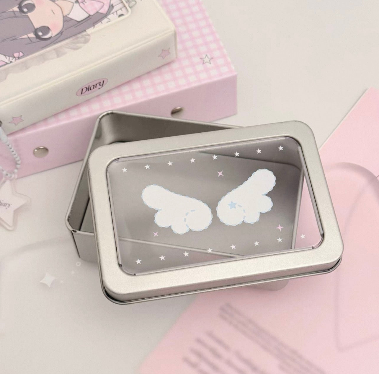 {ribbon shop} winged window tin box