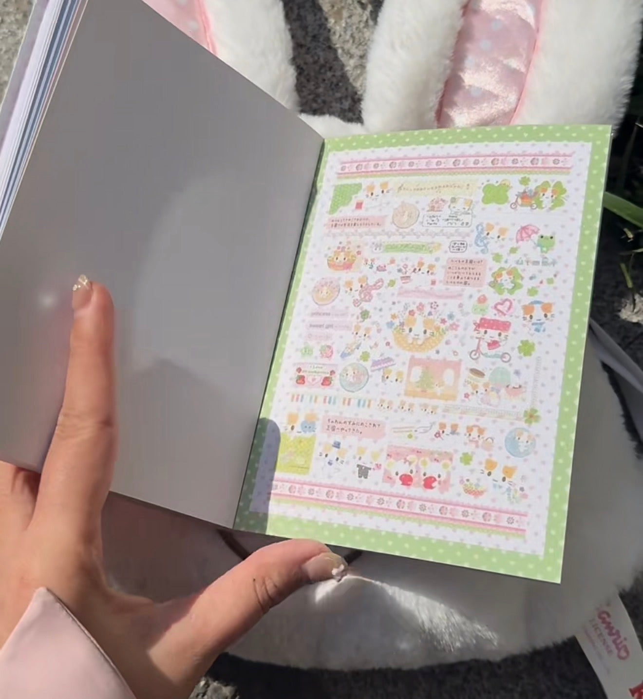 {c-贴纸书} 35p mezzo piano sticker book