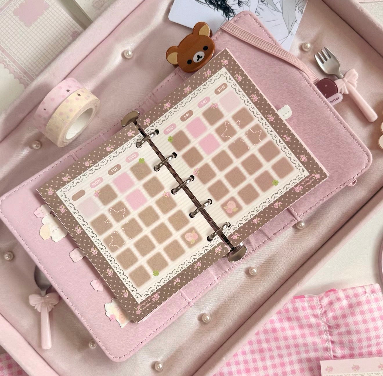 {eating cookies} m5/a7 rose flower weekly binder refill set