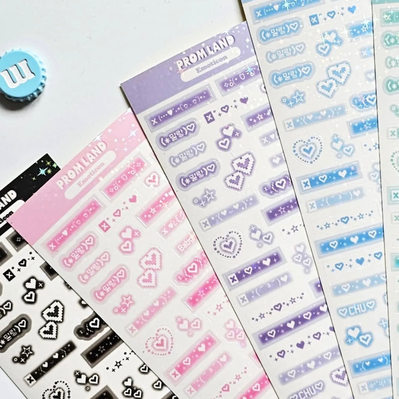 {hipromland} emoticon