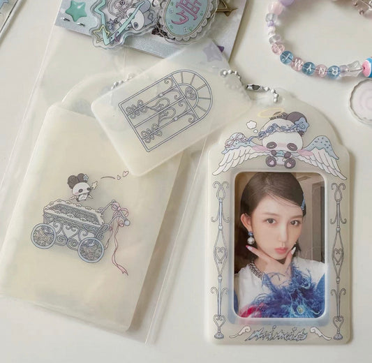 {paradise revolving restaurant} animal photocard holder