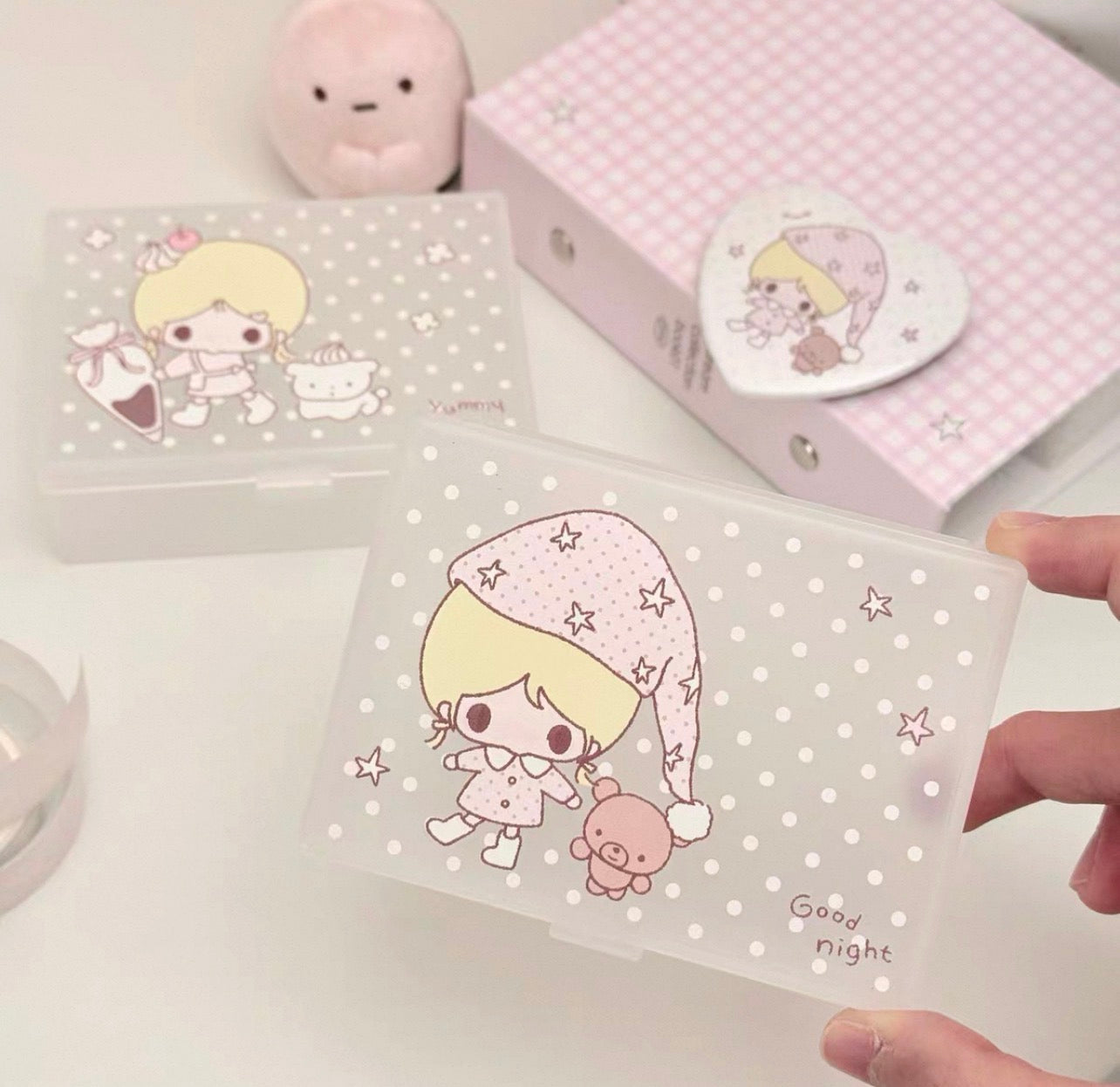 {ribbon shop} polka dot frosted box