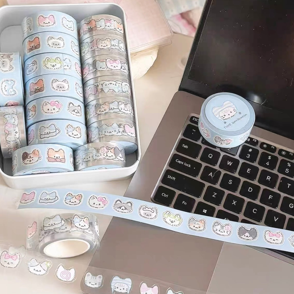 {TUUO} cat sticker roll