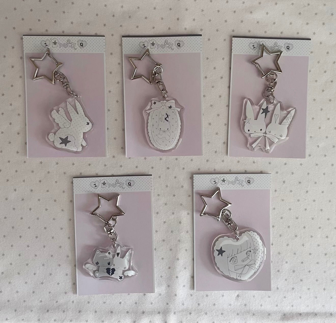 {not cute anymore} dreamy epoxy keychain