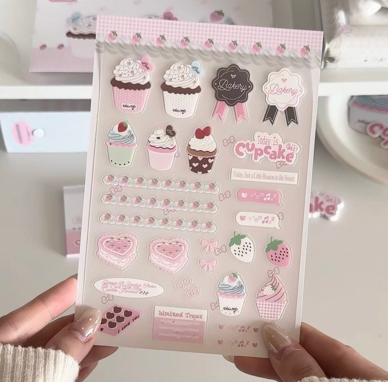{ribbon shop} cupcake day