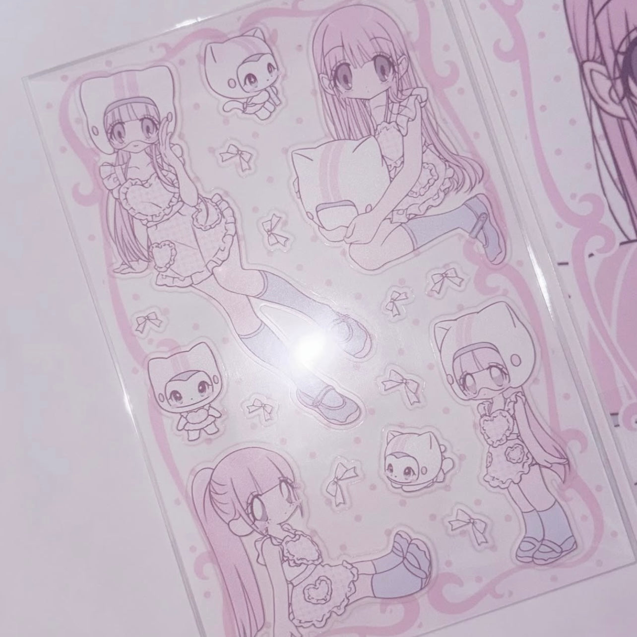 {pumpum} kitty revolution kitty helmet