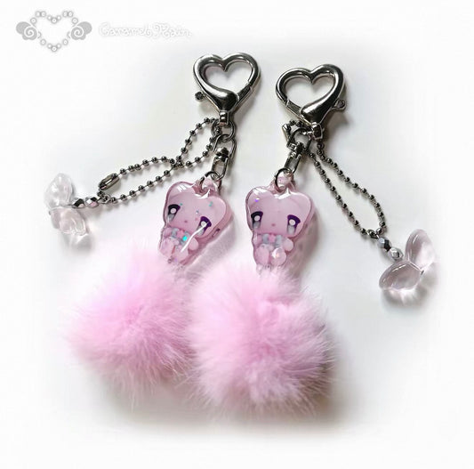 {caramel rain} crying bear acrylic keychain