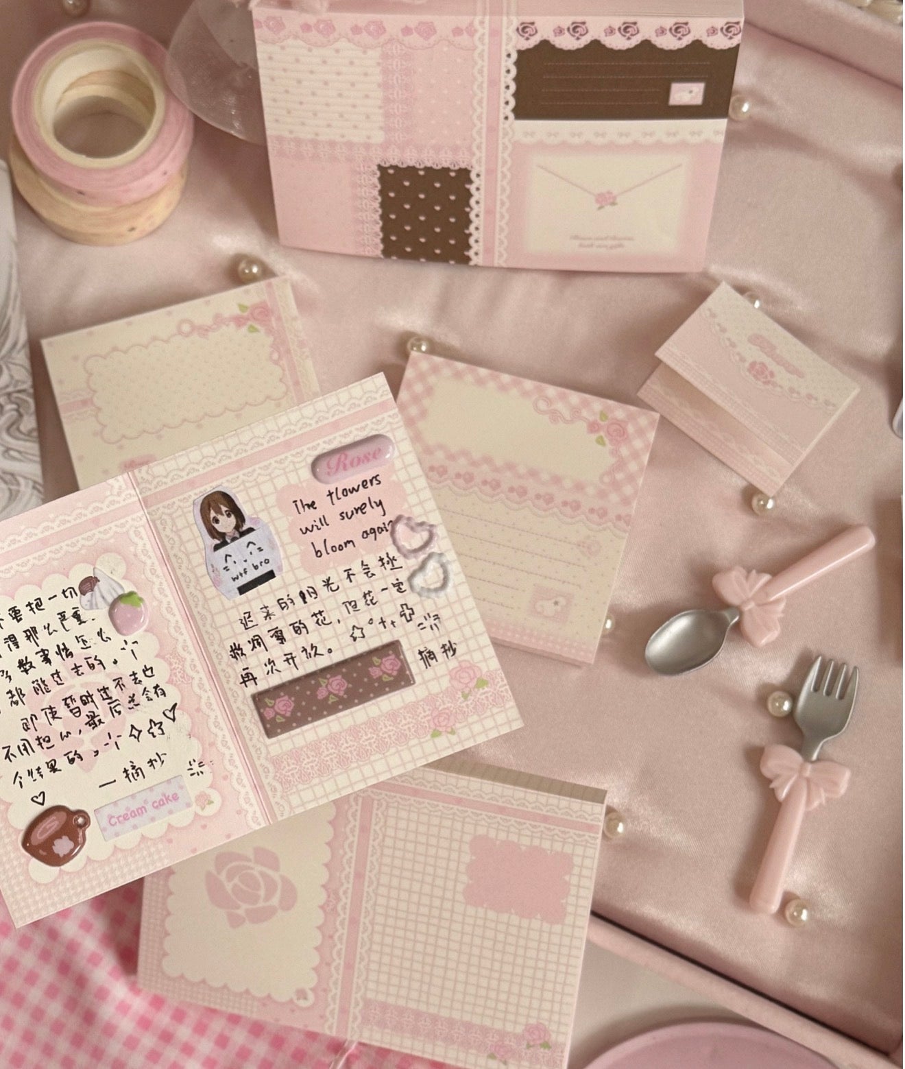 {eating cookies} rose flower note