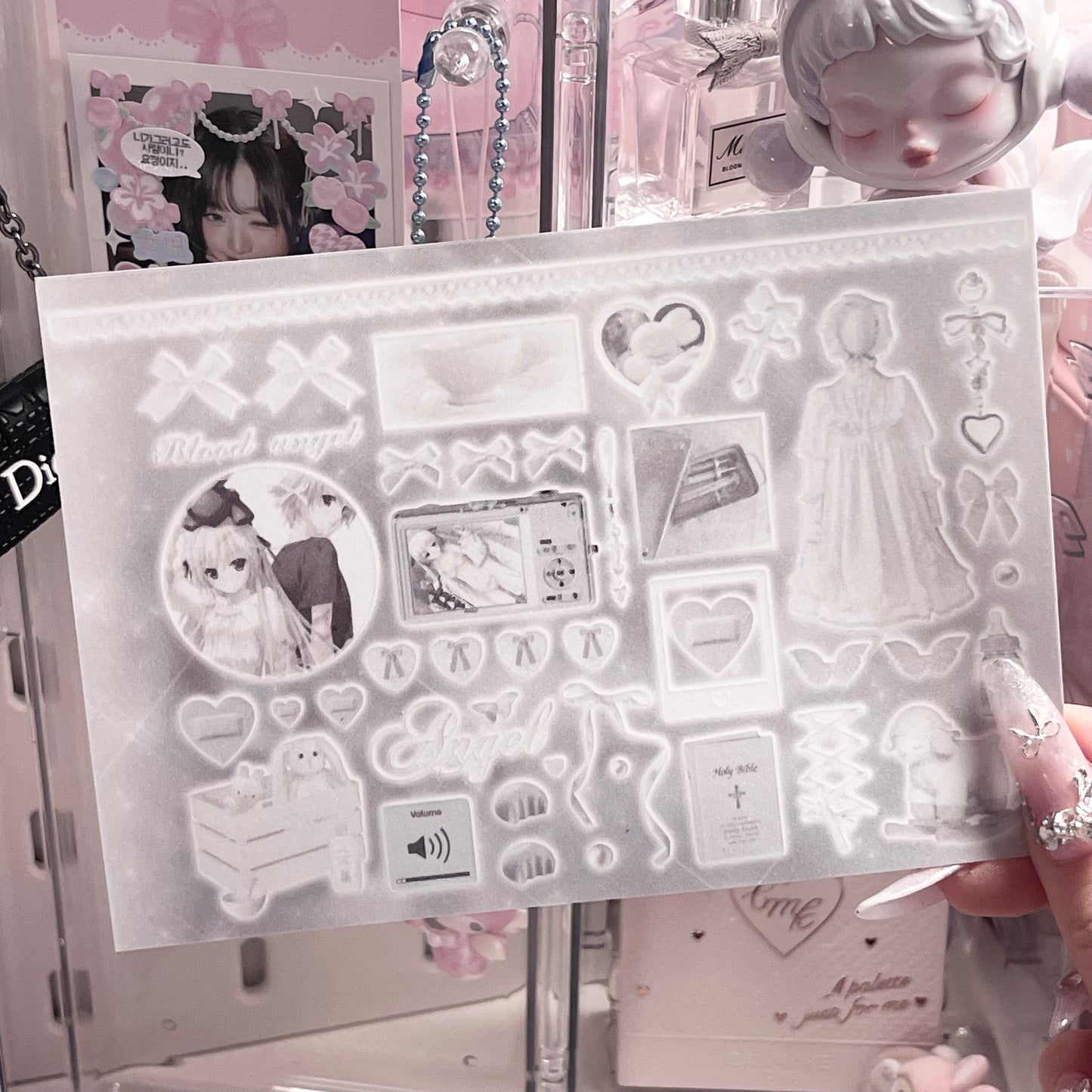 {c-艺术家} white mood angel
