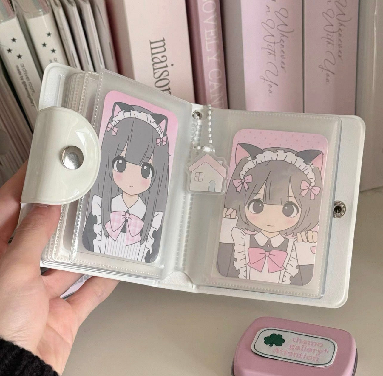 {ribbon shop} small house collect book