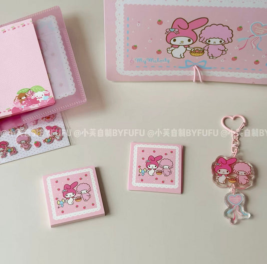 {byfufu} my melody and piano strawberry mini memo pad
