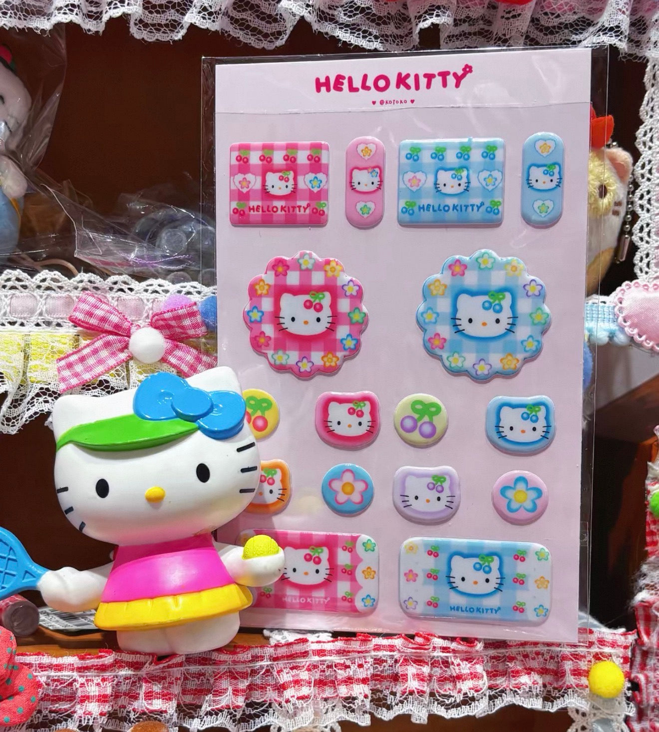{fei dao} vintage hello kitty puffy gingham print