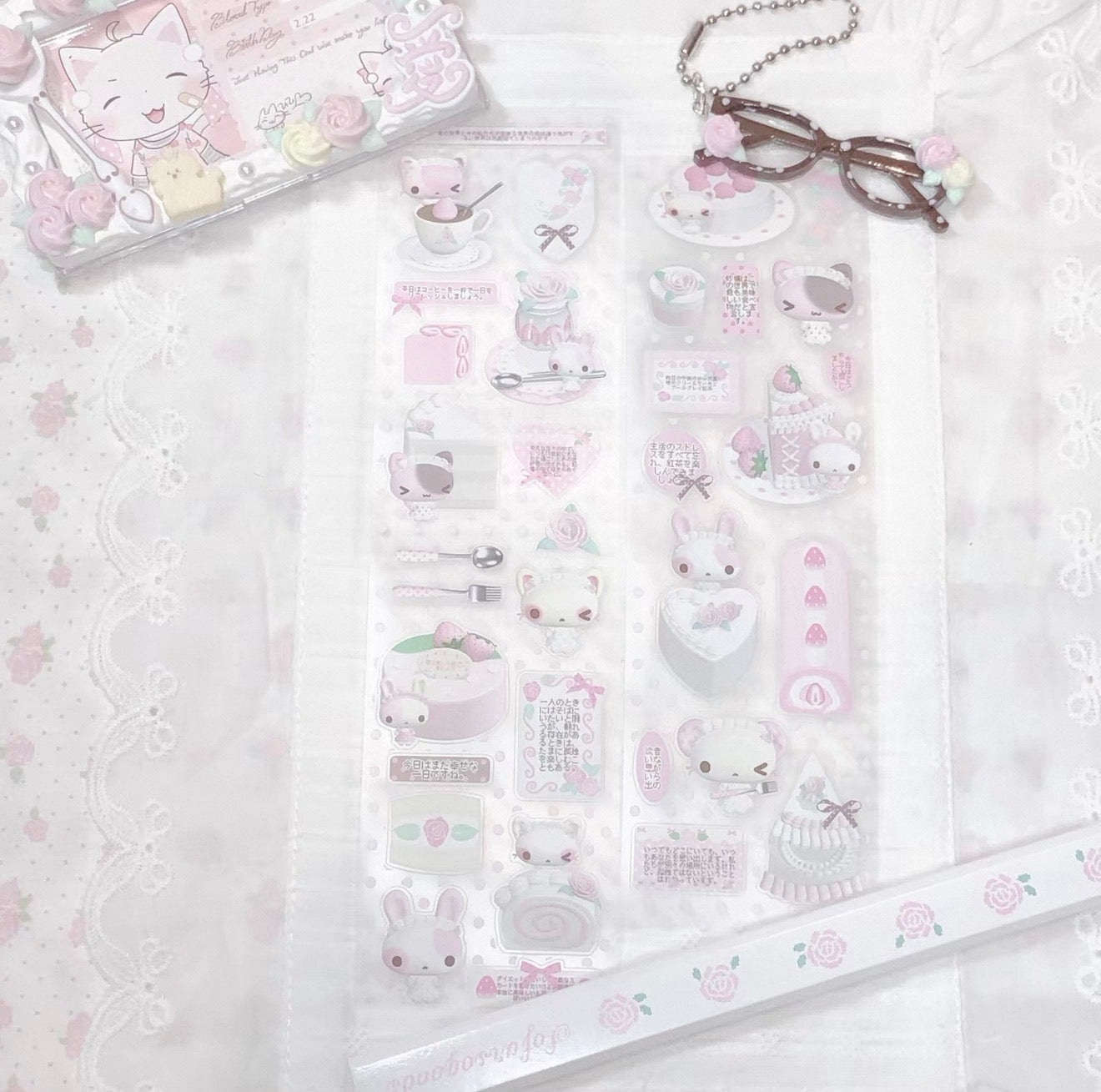 {DearDoris} ancient cake rose kiss cut tape